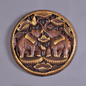 實木雕板 泰國工藝品柚木小象圓形雕花板 家居裝飾品木雕大象壁飾1入