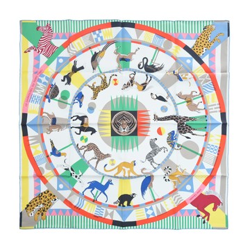 Hermes 愛馬仕 Le Carrousel du Tigre Royal 90 手工捲邊斜紋真絲方巾(白色 / 綠色)_廠商直送
