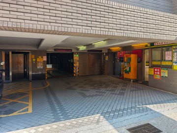 可收租3.88%│可自用│四車位可挑│☆☆Elio｜台北市中山區新生北路二段