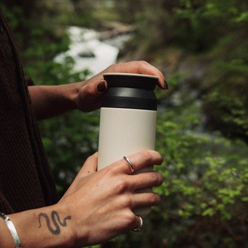 KINTO TRAVEL TUMBLER 隨行保溫瓶 350ml-象牙灰