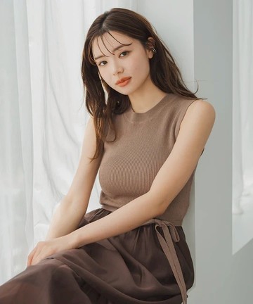 不對稱裙擺拼接洋裝(MM537404)