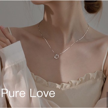 Pure Love樂芙 / 正韓 銀飾【S925純銀】N0610簡約通體純銀項鍊鏤空愛心微鑲鋯石鎖骨鏈 短項鏈 / 銀