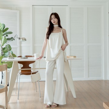 細肩可調前打褶空氣棉背心+腰鬆緊喇叭長褲套裝(附繞脖) RN0217373【現貨】