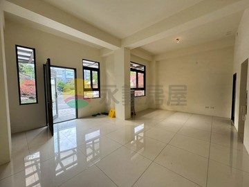 稀有釋出｜彰化市永芳路 豪華電梯透天｜彰化縣彰化市永芳路