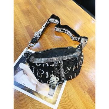 包包女2023新款時尚腰包高級感亮片斜挎胸包女夏季休閑單肩馬鞍包