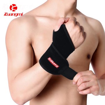 狂迷 拇指運動護腕籃球羽毛球護手腕護具