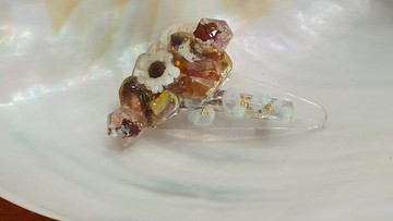 日本樹脂 大理石風水晶花瀏海髮夾