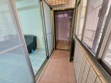 鳳山五甲南華商圈高樓層景觀視野佳3房+車位大樓｜高雄市鳳山區善政街