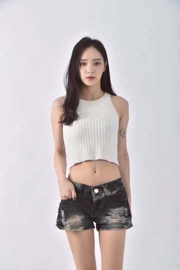 (L) aoul tom jeans丹寧牛仔棉質純棉割破黑色短褲