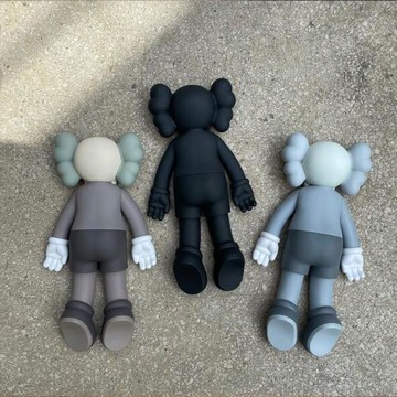 mand kaws新款限定潮流公仔手辦模型玩偶玩具桌面擺件網紅盲盒