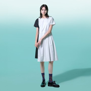 黑白不對稱拼接洋裝
