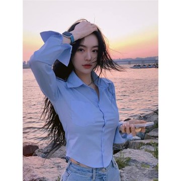 藍色襯衫女2023新款春秋季外穿襯衣設計感小眾修身短款小個子上衣