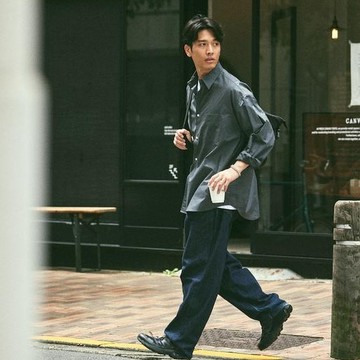 FREAK'S STORE 经典寬鬆版型 常規領襯衫