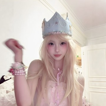 新上架👉天使藍皇冠生日帽可愛少女心生日配飾帽設計感氛圍裝飾帽拍照道具交換禮物 送朋友禮物