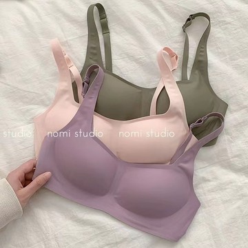 簡約純色聚攏上托透氣方領內衣舒適無鋼圈側收光面一片式無痕文胸