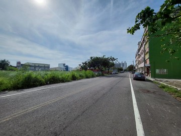 茄萣商二方正建地民福路興達港魚市旁｜高雄市茄萣區崎漏段