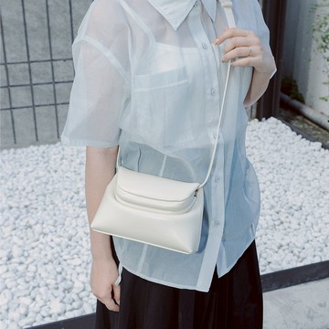 韓國 OSOI Folder Mini 折疊開口斜背包 米白