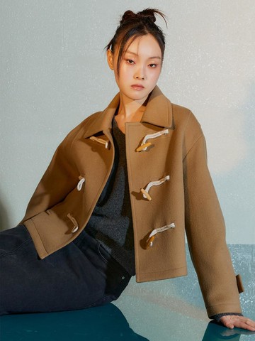 Signature Cropped Duffle Coat - Beige