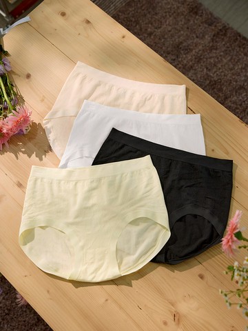 加大尺碼．立體織紋舒適透氣無縫高腰內褲