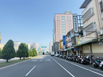 中興路星巴克旁3房華廈  ｜嘉義市西區中興路