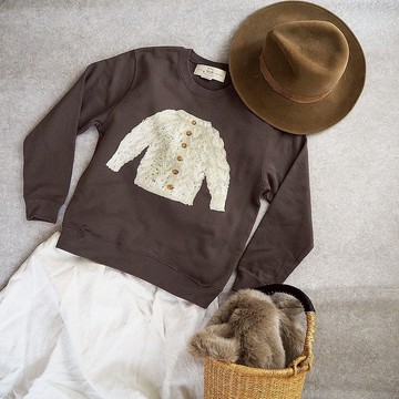 想穿毛衣的成年人