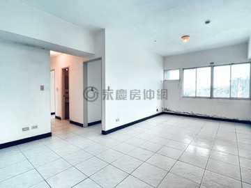 生活機能佳/綠意環繞 /陽光灑落的果嶺三房｜新北市淡水區沙崙路