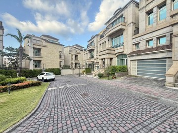 義大世界層峰保全社區電梯別墅御所 | 地103坪｜高雄市大樹區義大七街