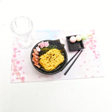 袖珍-日式拉麵與烤糰子-含1瓦燈
