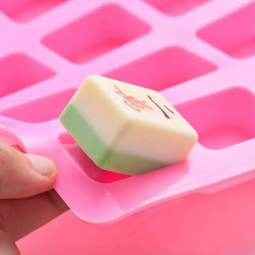 🌸好貨優選🌸食品級硅膠麻將模具 蛋糕模具 烘焙模具 手工皂模具 手工皂模 巧克力模具 矽膠模具 果凍模 蒸糕模 家用
