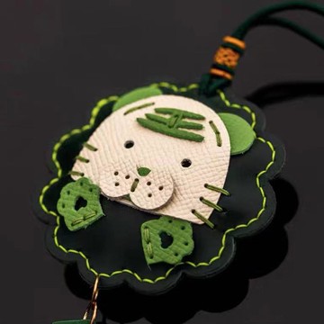 萌萌虎车挂中控车挂饰车载挂件后视镜吊饰原创设计汽车挂件