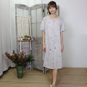 Hana Mokuba 圓領襯衫式滿版印花日系休閒洋裝