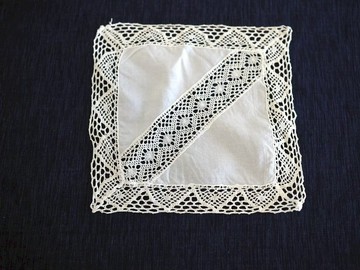 花狀手工刺繡小花布巾