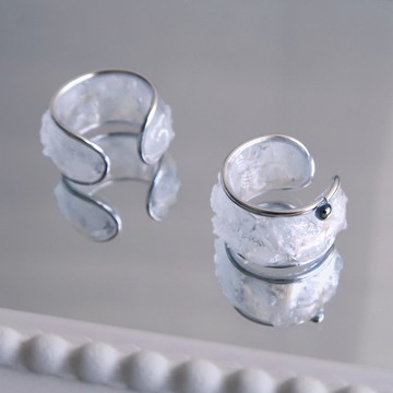 【余白】冰語 耳骨夾 - 日本樹脂 手作飾品