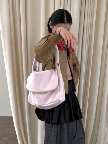 絨沙粉色 扭扭包 軟fufu夾棉 肩背包 大容量腋下包 不含掛飾