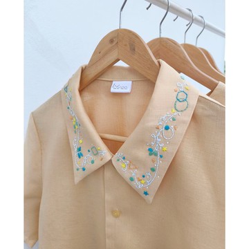 刺繡 | 亞麻 | 咖啡色短版上衣