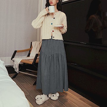 OB大尺碼-素色不規則拼接蛋糕長裙