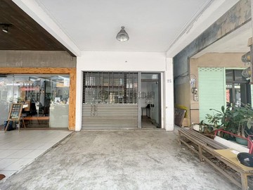 正中國醫旁️中友百貨旁️一中商圈臨路透天｜台中市北區錦新街