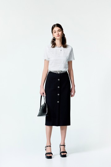 黑色逢釦裝飾直筒裙