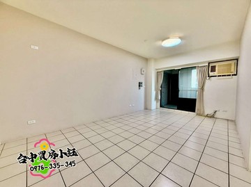 獨家!樹孝大三房｜入門玄關｜有車位｜台中買房小鈺｜台中市太平區樹孝路