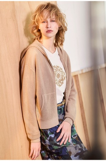 連帽鏤空落肩線衫外套