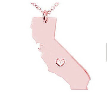 【現貨】State of California 加利福尼亞州 地圖項鍊 鍍K金 玫瑰金 不銹鋼吊墜 真金項鍊 項鍊｜領券最高折$220