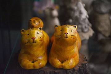 虹霓彩藝 Rainbow-neo 大老虎 香立 訂製