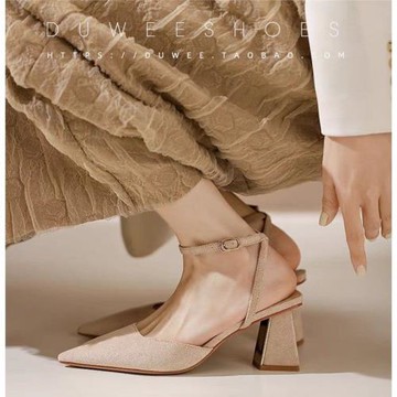 仙女風包頭涼鞋女2024新款夏季一字扣尖頭高跟鞋粗跟溫柔法式單鞋