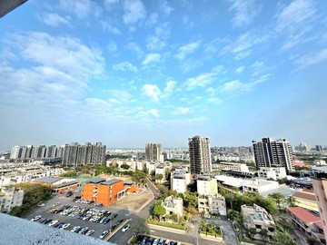 【專約】降2百萬！左營極景次高樓1層2戶大4房車位｜高雄市左營區榮總路