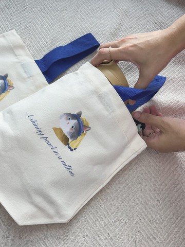 戴珍珠耳環的少女貓 小提袋 飲料杯袋