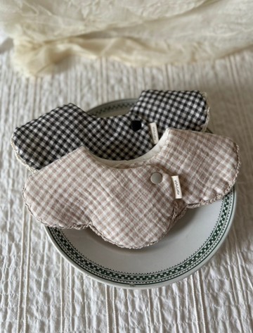 meriruno 手工製作圍兜 babybib
