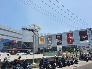 民族一路HOLA特力屋旁千坪乙種工業地｜高雄市左營區菜公段二小段