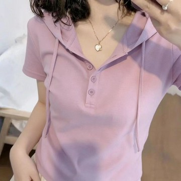 大碼女裝純色洋氣設計感夏季時尚連帽短袖女士百搭上衣潮