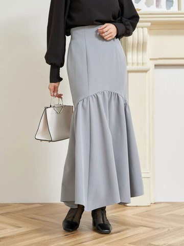 素面合身剪裁魚尾裙(1D31L0L0340) - earth music&ecology