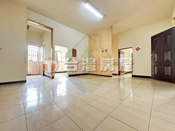 輕鬆成家~龍井中央路商圈1樓美寓｜台中市龍井區中央路二段